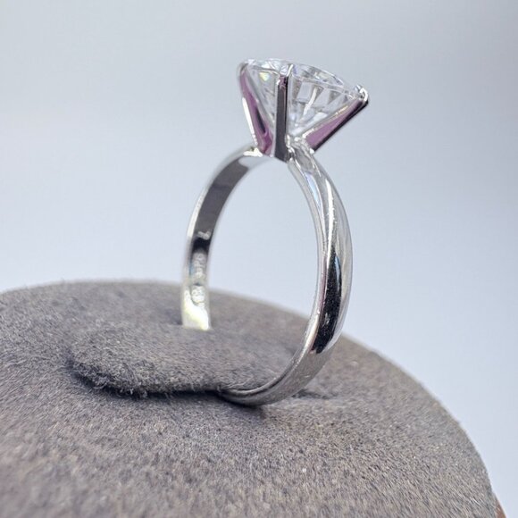 VTG Sterling Silver 925 Cubic Zirconia Brilliant Cut Prong Set Ring Size 6.75 - Picture 3 of 9